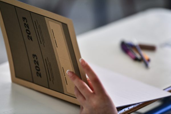 Πανελλαδικές 2023: Αυτά είναι τα θέματα στα οποία εξετάστηκαν οι υποψήφιοι των ΕΠΑΛ