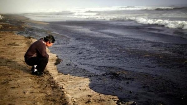Η χρυσή εποχή των… δικών για τα περιβαλλοντικά ζητήματα – Ποιος πληρώνει τα σπασμένα