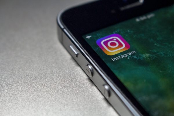Wall Street Journal: «Τούνελ» για παιδόφιλους το Instagram – H σύνδεση των δικτύων και η προώθηση υλικού παιδικής πορνογραφίας