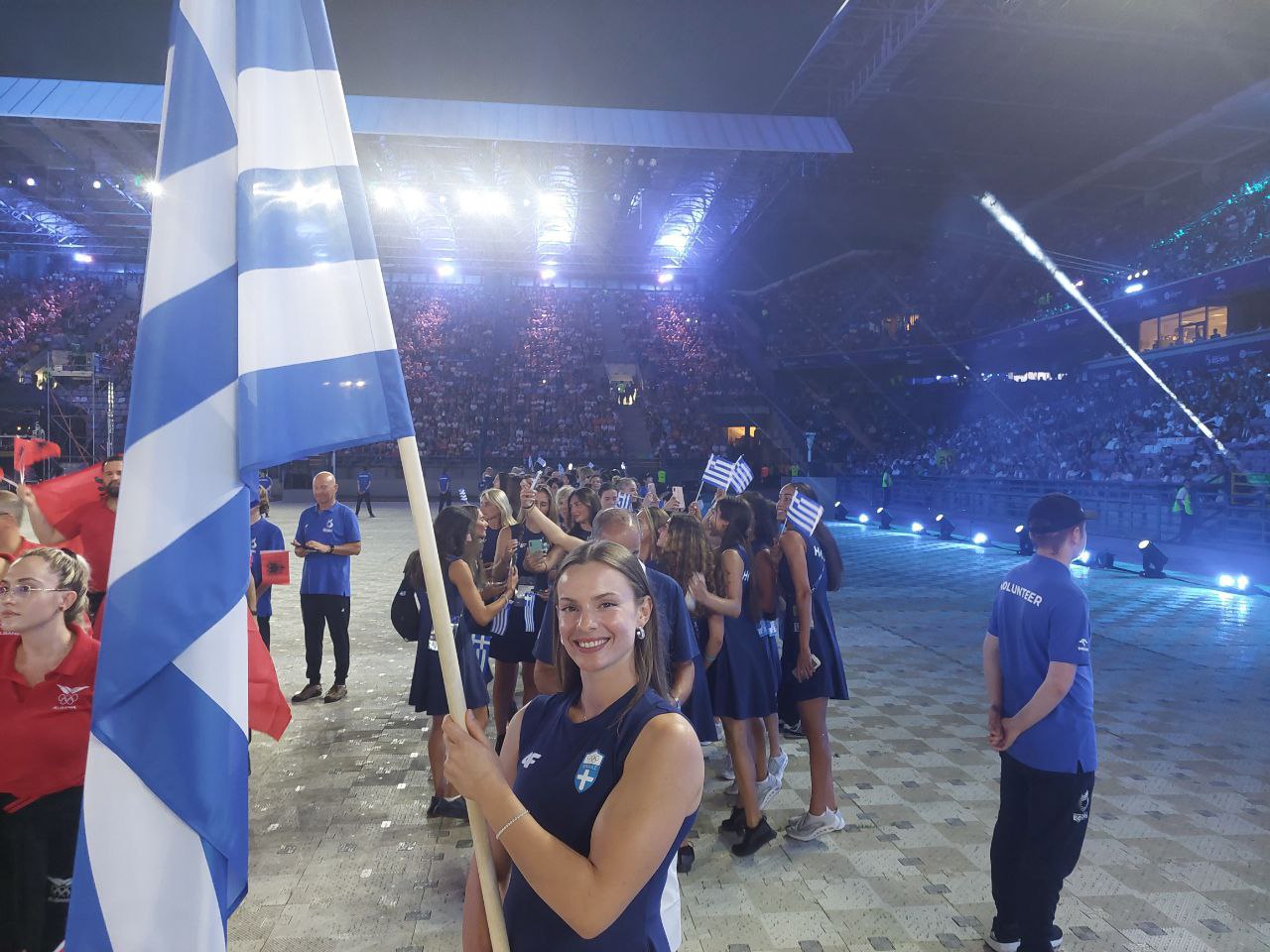 Η εθνική υπερηφάνεια της Ελίνας Τζένγκο