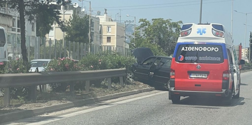 Τροχαίο στην εθνική Αθηνών – Λαμίας: Κυκλοφοριακός χάος στον Κηφισό