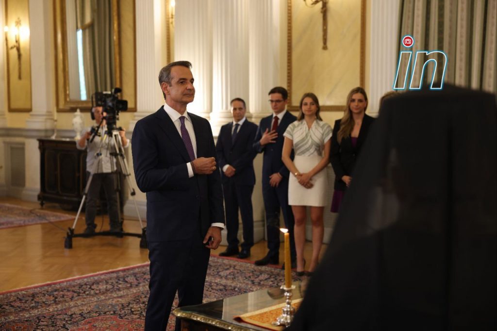 Στιγμιότυπα από την ορκωμοσία του Κυριάκου Μητσοτάκη – Παρούσα όλη η οικογένειά του