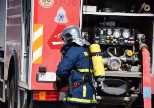 Πυρκαγιά σε διαμέρισμα στο κέντρο της Αθήνας – Ένας νεκρός