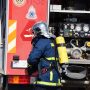 Πυρκαγιά σε διαμέρισμα στο κέντρο της Αθήνας – Ανέσυραν άνδρα χωρίς τις αισθήσεις του