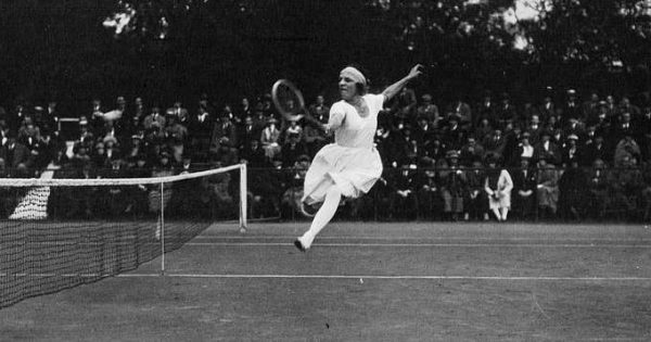 Σουζάν Λενγκλέν, η ζωή και o μυστήριος θάνατος της τενίστριας που παρέκαμψε την ποτοαπαγόρευση