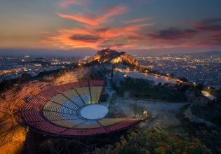 Ανοίγει και επίσημα το ιστορικό θέατρο του Λυκαβηττού: Η ιστορία, το αιφνιδιαστικό κλείσιμο και οι πρώτες συναυλίες