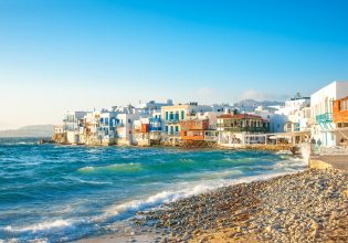 Μύκονος: Νέα καταγγελία τουριστών για εξωφρενικούς λογαριασμούς – «Ένιωσα τόσο εξαπατημένη»