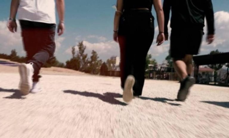 Συμμορία ανήλικων λήστευε διερχόμενους οδηγούς – Συνελήφθη 13χρονος