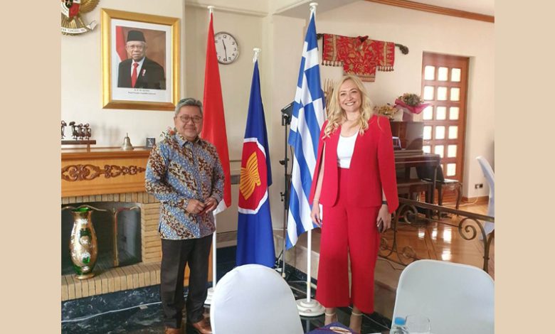 Ο Δήμος Πειραιά επενδύει στις διεθνείς σχέσεις
