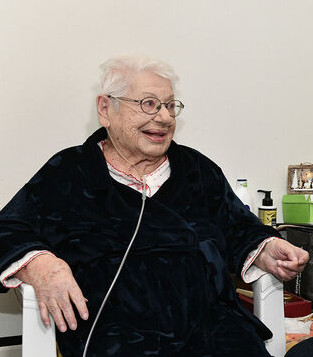 Βάσω Σταματίου: Η Ελληνίδα που άντεξε την κόλαση του Άουσβιτς