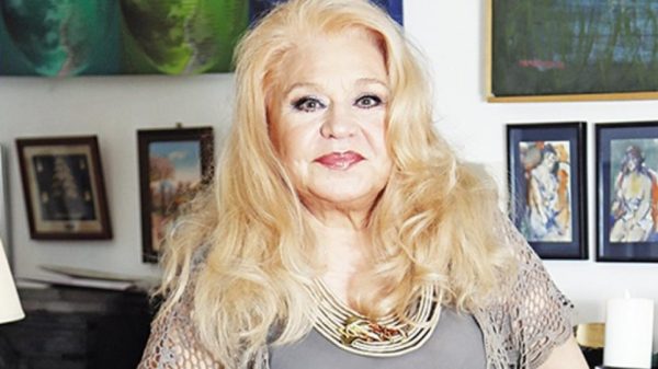 Τιτίκα Στασινοπούλου: «Ο Αλέξης Γεωργούλης είναι ένας συμπαθέστατος συνάδελφος»