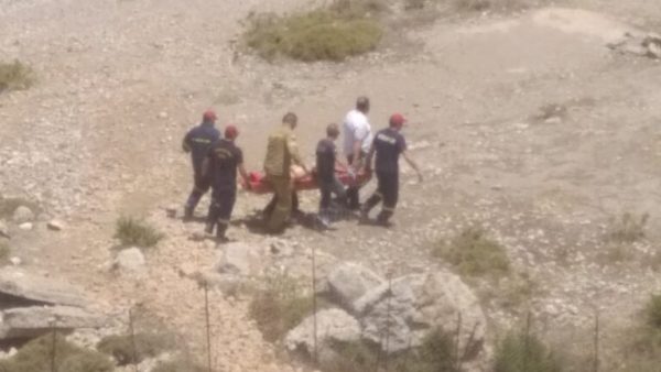 Χωρίς τις αισθήσεις του ανασύρθηκε τουρίστας μετά από πεζοπορία στη Ρόδο