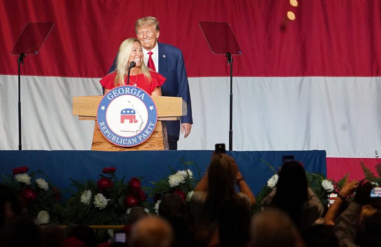 Η πρώτη ομιλία-απάντηση Τραμπ στις κατηγορίες: «Δεν κυνηγούν εμένα, αλλά εσάς»