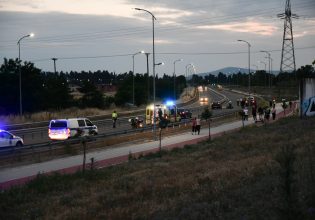 Τροχαίο με μία νεκρή στη Λάρισα – Μηχανή συγκρούστηκε με αυτοκίνητο