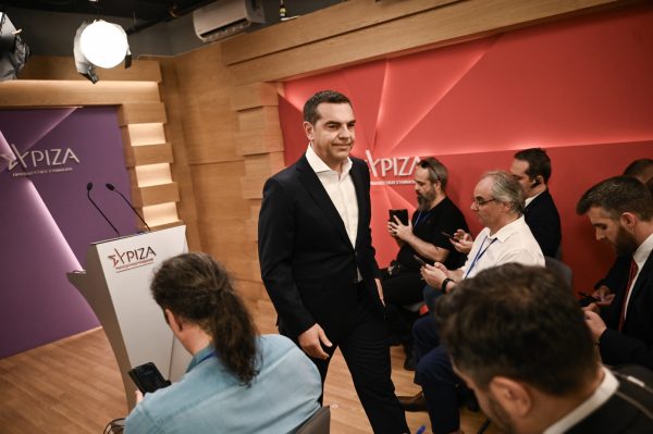 Ανοίγει τα χαρτιά του ο Τσίπρας – Οι αποφάσεις για το «αύριο» του ΣΥΡΙΖΑ