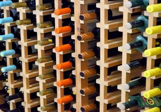 ΚΕΟΣΟΕ: Προετοιμασίες για τη νέα σήμανση στα κρασιά – Οι νέοι κανόνες