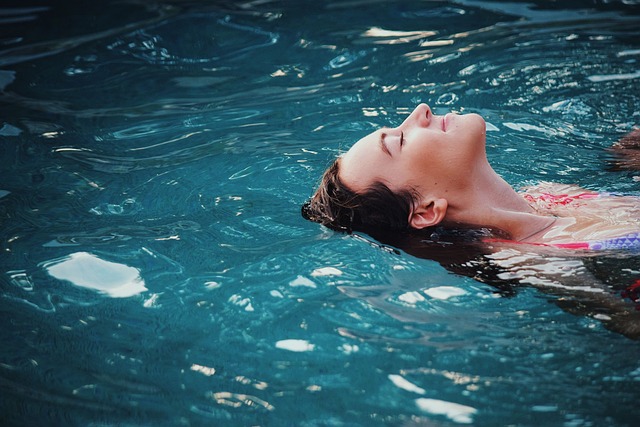 Κολύμπι: Λόγοι για να κολυμπήσετε περισσότερο φέτος το καλοκαίρι