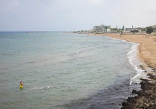 Εφιαλτικές στιγμές για 17χρονη στη Φρεαττύδα – Τέσσερις νεαροί αποπειράθηκαν να τη βιάσουν