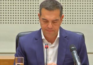 Αλέξης Τσίπρας: Από το δεν θα φυγομαχήσω στο παραμερίζω και αποχωρώ