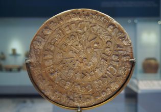 Δίσκος της Φαιστού: Τα μυστικά ενός σπουδαίου αρχαιολογικού ευρήματος