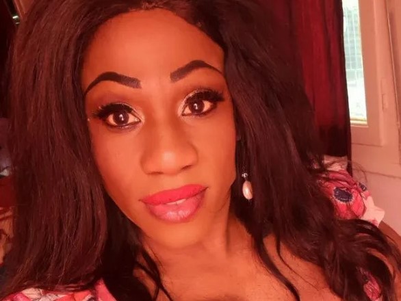 Δολοφονία στον Άγιο Παντελεήμονα: Προσήχθη 35χρονος για τον θάνατο της 46χρονης Άννας