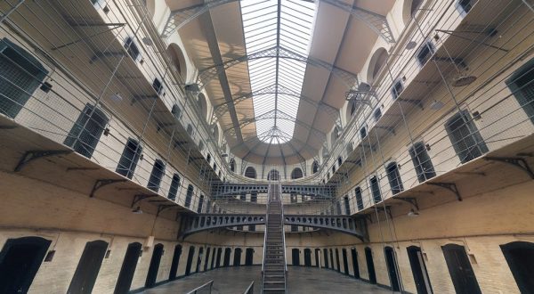 Βραζιλία: Πέντε κρατούμενοι σκοτώθηκαν κατά τη διάρκεια εξέγερσης σε φυλακή υψίστης ασφαλείας