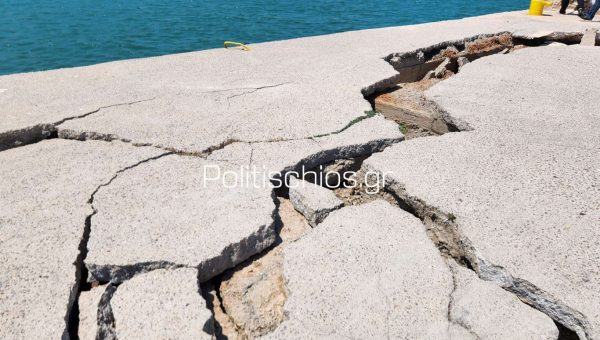 Επιβατικό πλοίο προσέκρουσε στο λιμάνι της Χίου – Μετέφερε 277 επιβάτες