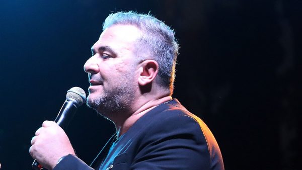 Αντώνης Ρέμος: Αναστάτωση πριν τη συναυλία του στο Θέατρο Γης