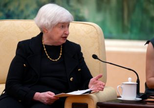 Τζάνετ Γέλεν: Τάχθηκε υπέρ ενός «υγιούς ανταγωνισμού» με το Πεκίνο