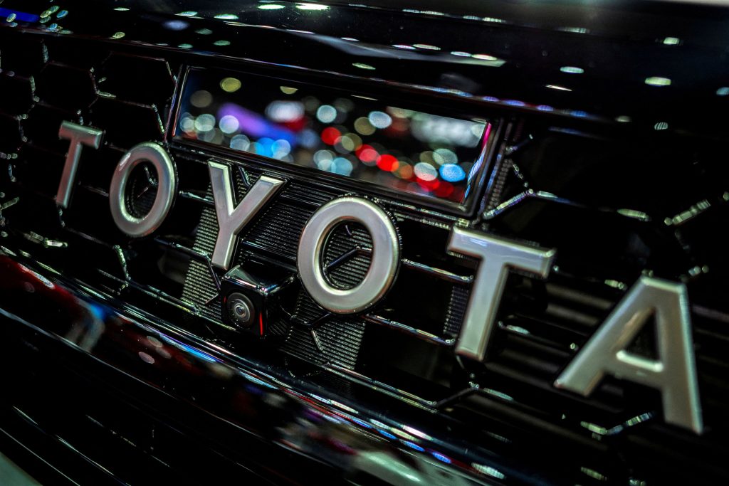 Toyota: Το επόμενο μοντέλο σχεδιάζεται για βόλτες στη Σελήνη