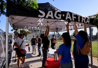 Απεργία στο Χόλιγουντ: Αντιδράσεις για τη συνέχεια των γυρισμάτων της σειράς House Of The Dragon