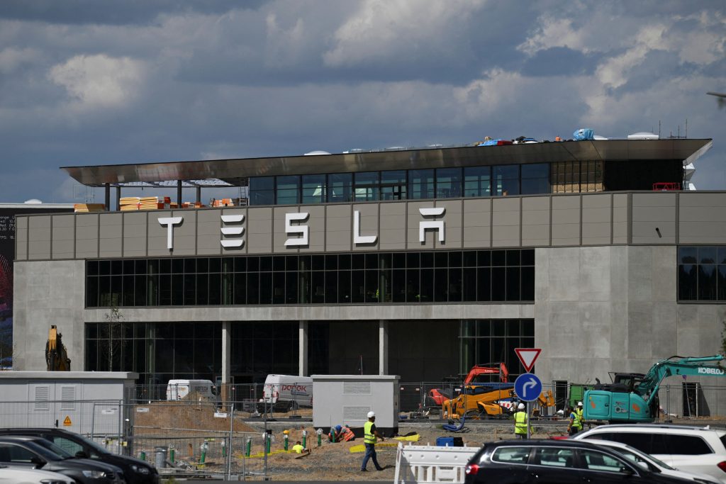 Tesla: Το «gigafactory» του Βερολίνου θα γίνει το μεγαλύτερο εργοστάσιο αυτοκινήτων στην Ευρώπη