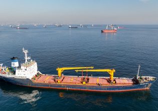 Σιτηρά: Η Ρωσία θα θεωρεί τα πλοία που έχουν προορισμό τα λιμάνια της Ουκρανίας ως πιθανούς μεταφορείς στρατιωτικού φορτίου