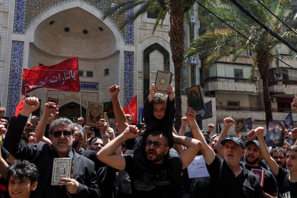 Διαδηλώσεις κατά της Σουηδίας: Σε Ιράκ, Ιράν και Λίβανο βγήκαν στους δρόμους ενάντια στη βεβήλωση του Κορανίου
