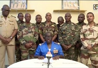 Πραξικόπημα στον Νίγηρα: Πώς αντέδρασε η Δύση