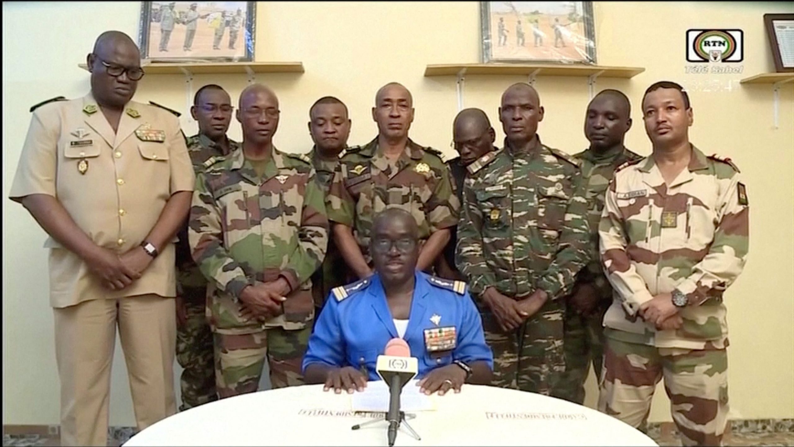 Πραξικόπημα στον Νίγηρα: Ο στρατός απαγορεύει τις διαδηλώσεις