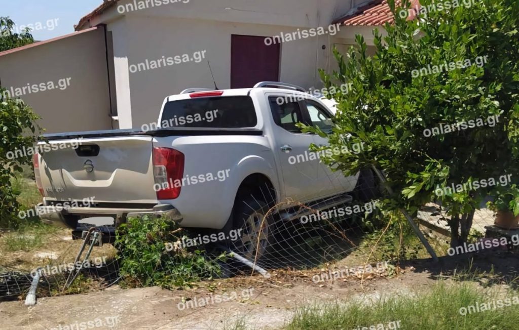 Λάρισα: Το σημείο που έπεσε νεκρός ο 20χρονος από πυρά αστυνομικών μετά από καταδίωξη