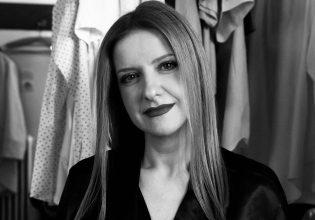 Ίσμα Τουλάτου: Παλιοί και νέοι συντάκτες του Βήματος αποχαιρετούν τη δημοσιογράφο