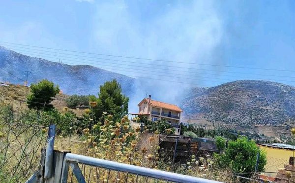 Κερατέα: Συνελήφθη ένας άνδρας για τη φωτιά – Έκανε εργασίες με τροχό