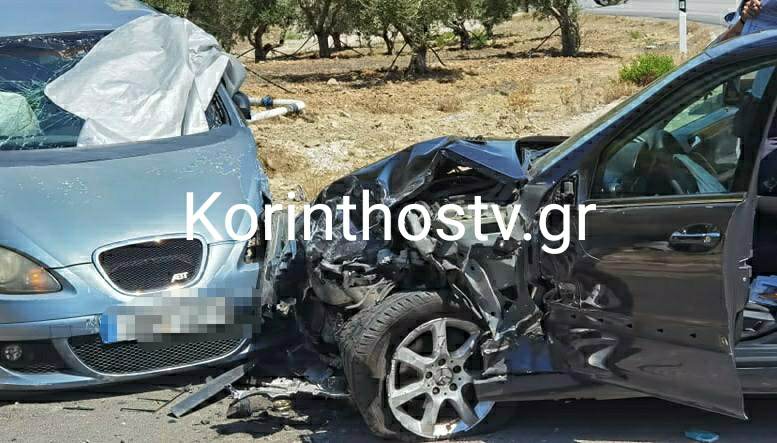 Σοβαρό τροχαίο στην Κορινθία - Πέντε τραυματίες μετά από σύγκρουση αυτοκινήτων