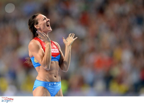 Οι Ρώσοι αποκαθηλώνουν την Γελένα Ισινμπάγιεβα