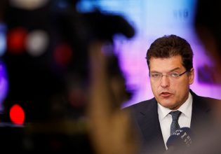 Πυρκαγιές: Η ΕΕ σχεδιάζει να αγοράσει 12 νέα πυροσβεστικά αεροσκάφη