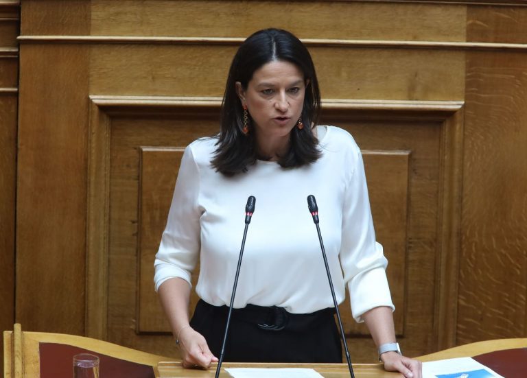 Κεραμέως: Nα διευκολύνουμε την άσκηση του πιο βασικού δημοκρατικού δικαιώματος, της ψήφου για όλους