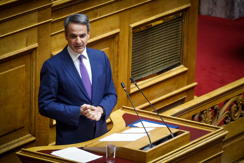 Μητσοτάκης: Κατατίθεται νόμος με τον οποίο αίρονται τα εμπόδια για την ψήφο των Ελλήνων του εξωτερικού