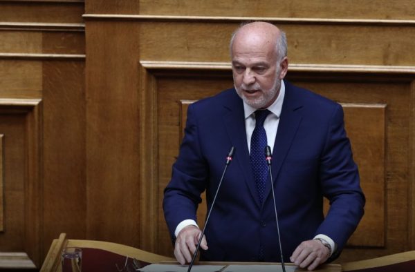 Φλωρίδης: Ποινές και πρόστιμα στους καθ’ έξιν μηνυτές