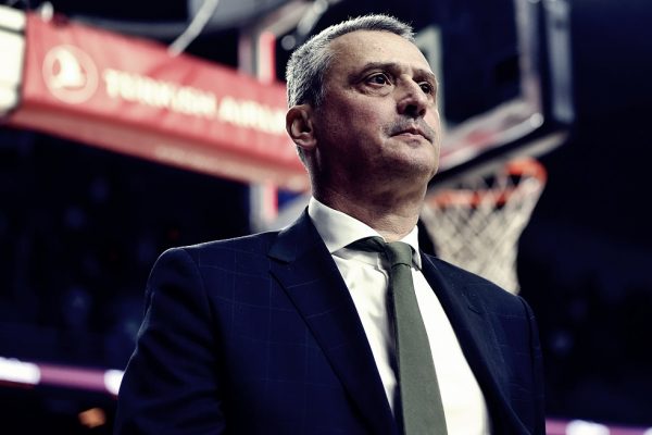 Μπλόκο οπαδών σε Ράντονιτς