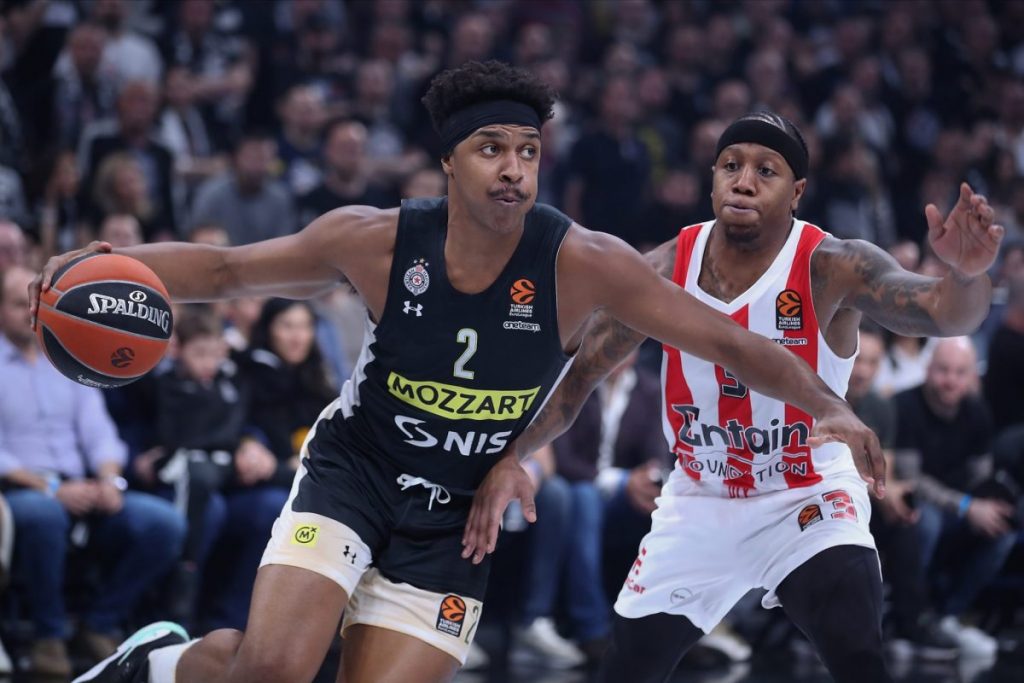 Έμεινε στην Παρτιζάν ο Λεντέι (pic)