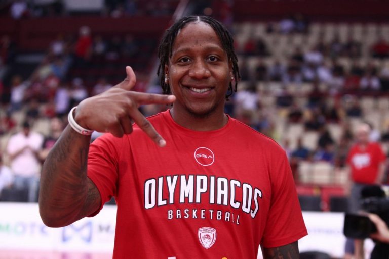 Η ατάκα του Κάνααν για Σλούκα (pic)