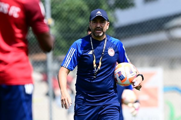 Μαρτίνεθ: «Είμαστε στον σωστό δρόμο, θέλω να βλέπω παίκτες φιλόδοξους με νοοτροπία νικητή»