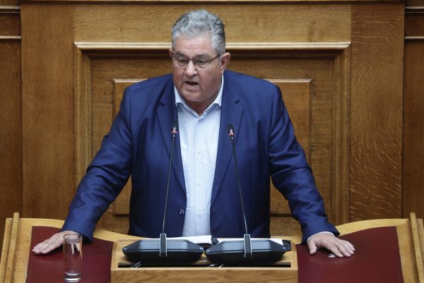 Δημήτρης Κουτσούμπας: Το μήνυμα του για την ανακοίνωση των βάσεων εισαγωγής